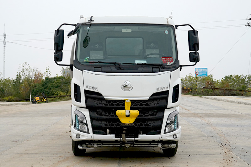 东风柳汽乘龙多功能雾炮车（14.6方）（30米雾炮）